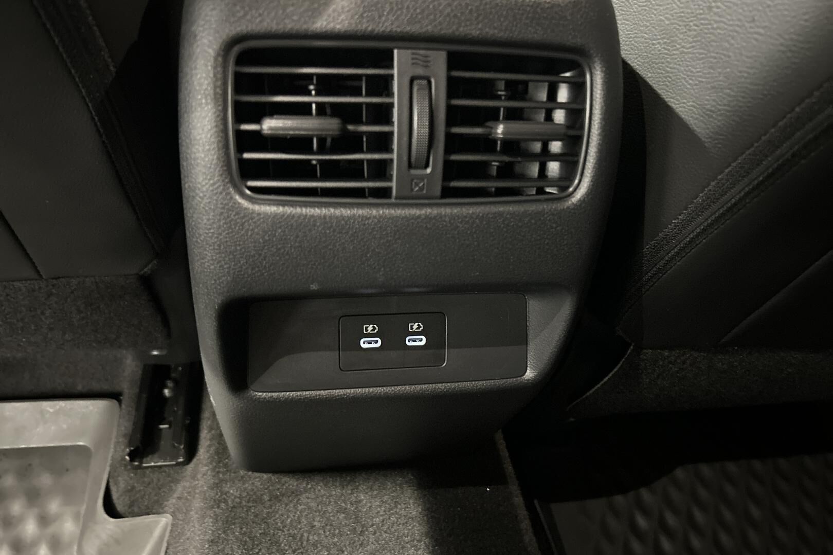 Nissan Qashqai iso kuva 21