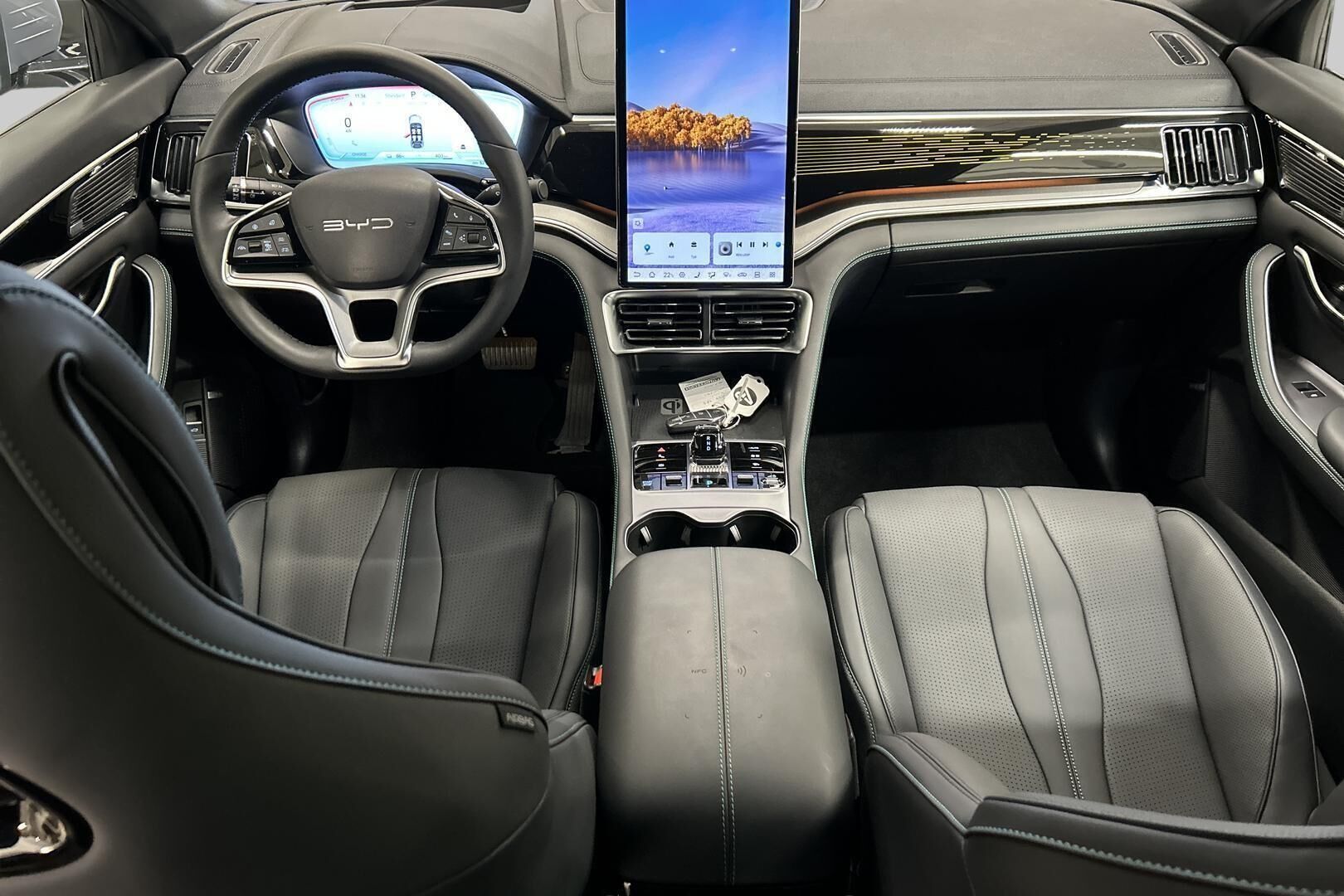 BYD Seal U iso kuva 10