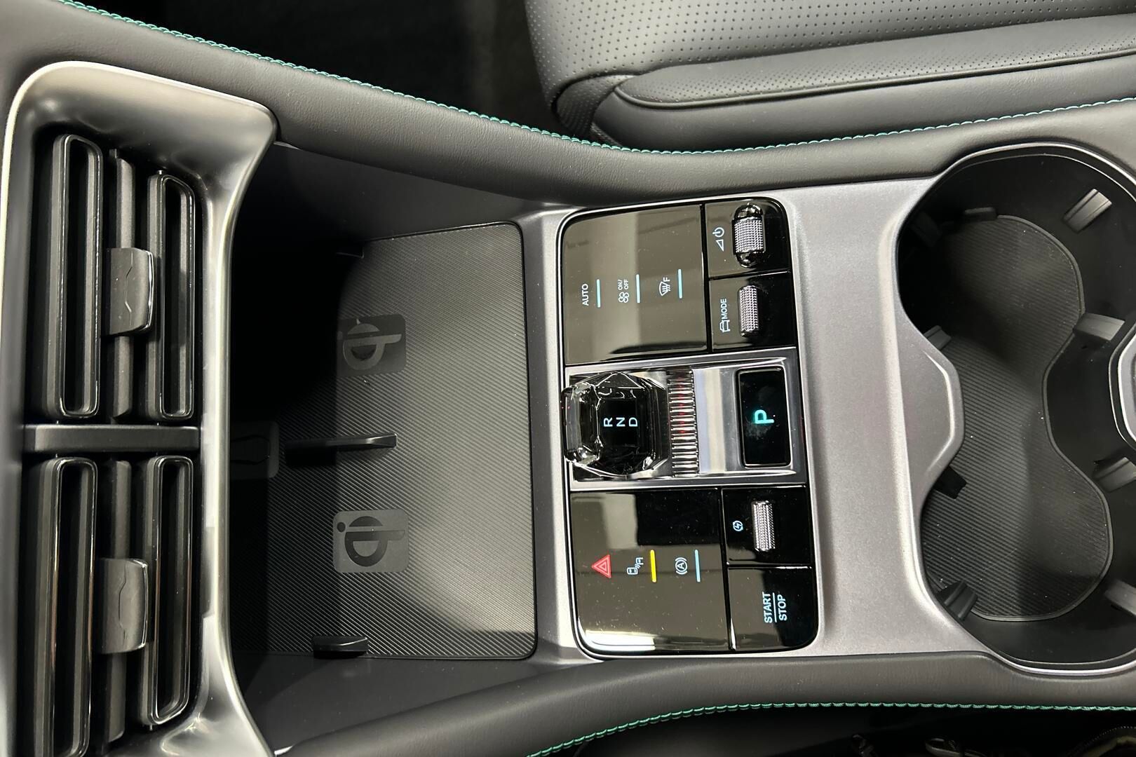 BYD Seal U iso kuva 16