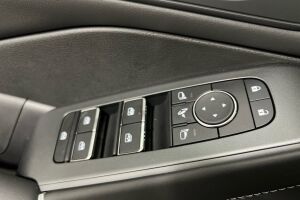 NISSAN QASHQAI esikatselu 17