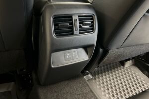 NISSAN QASHQAI esikatselu 19