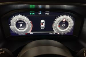 NISSAN QASHQAI esikatselu 9