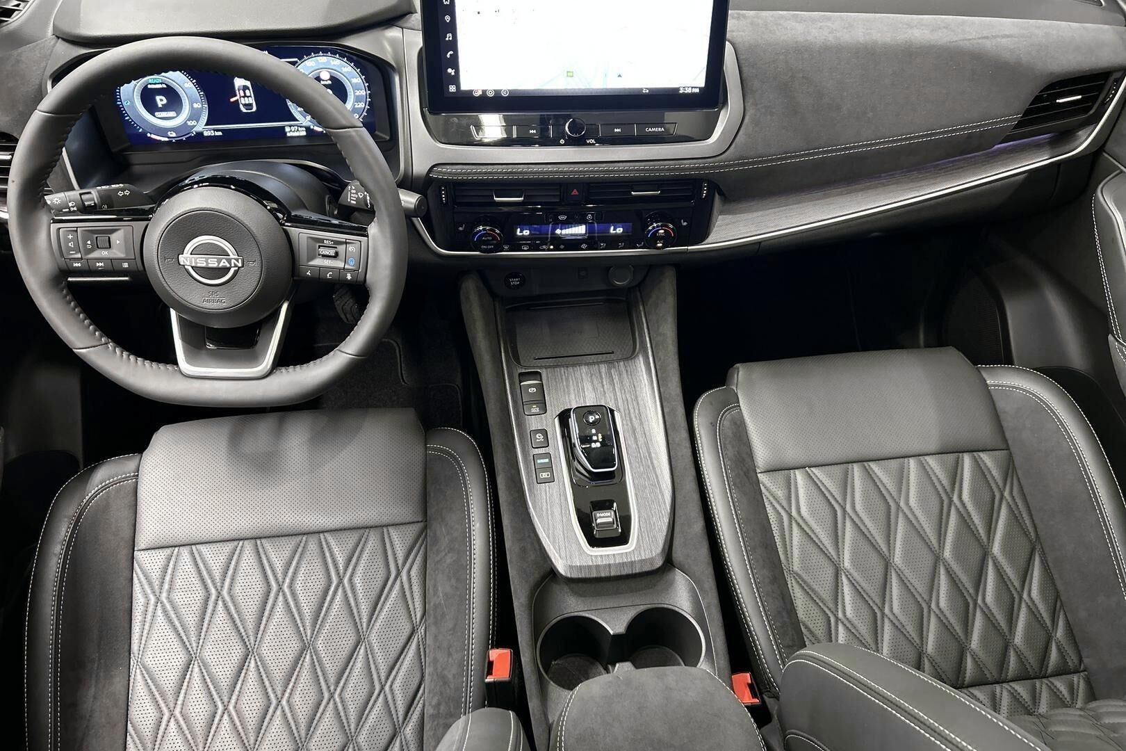 Nissan Qashqai iso kuva 10