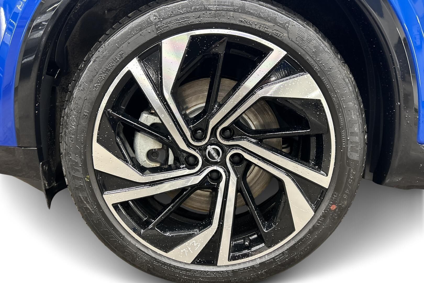 Nissan Qashqai iso kuva 12