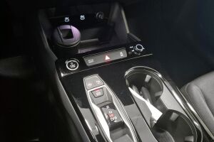 Audi Q6 e-tron esikatselu 8