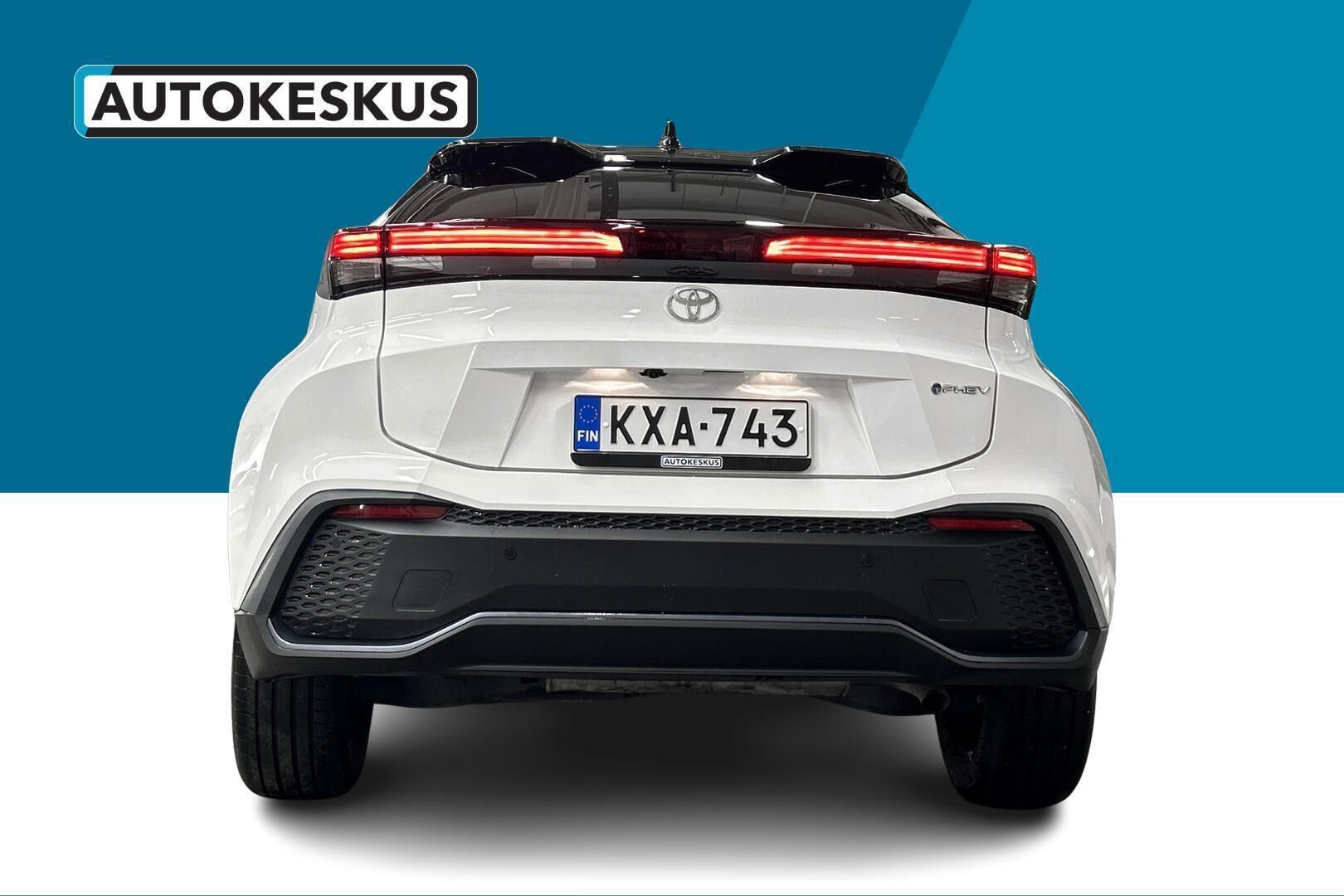 Toyota C-HR iso kuva 5