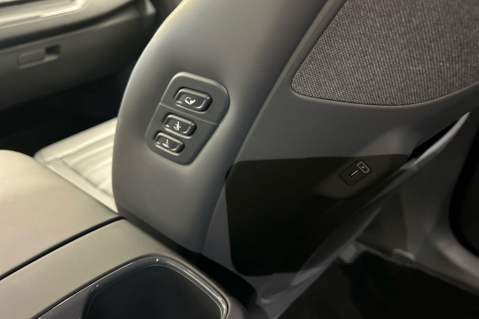KIA EV9 iso kuva 26