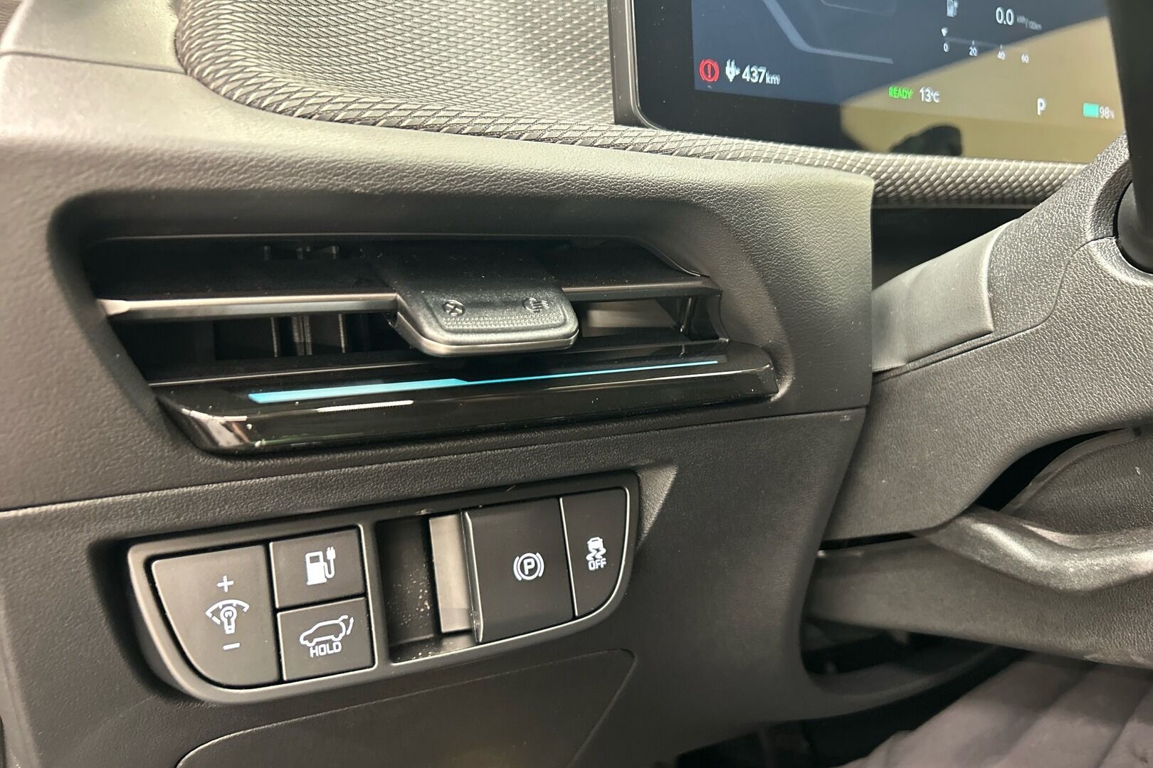 KIA EV6 iso kuva 17