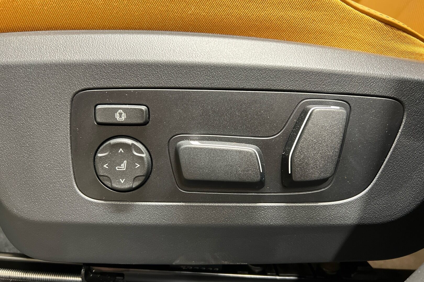 BMW X3 iso kuva 14
