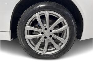 BMW X3 esikatselu 13