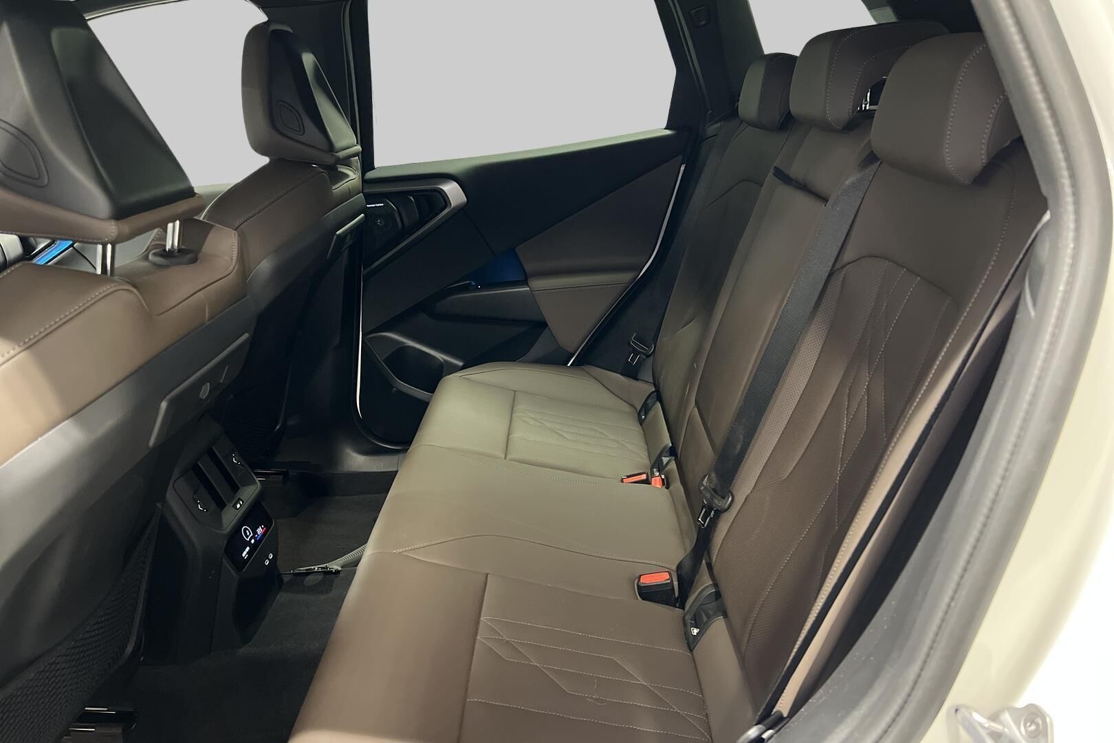 BMW X3 iso kuva 9