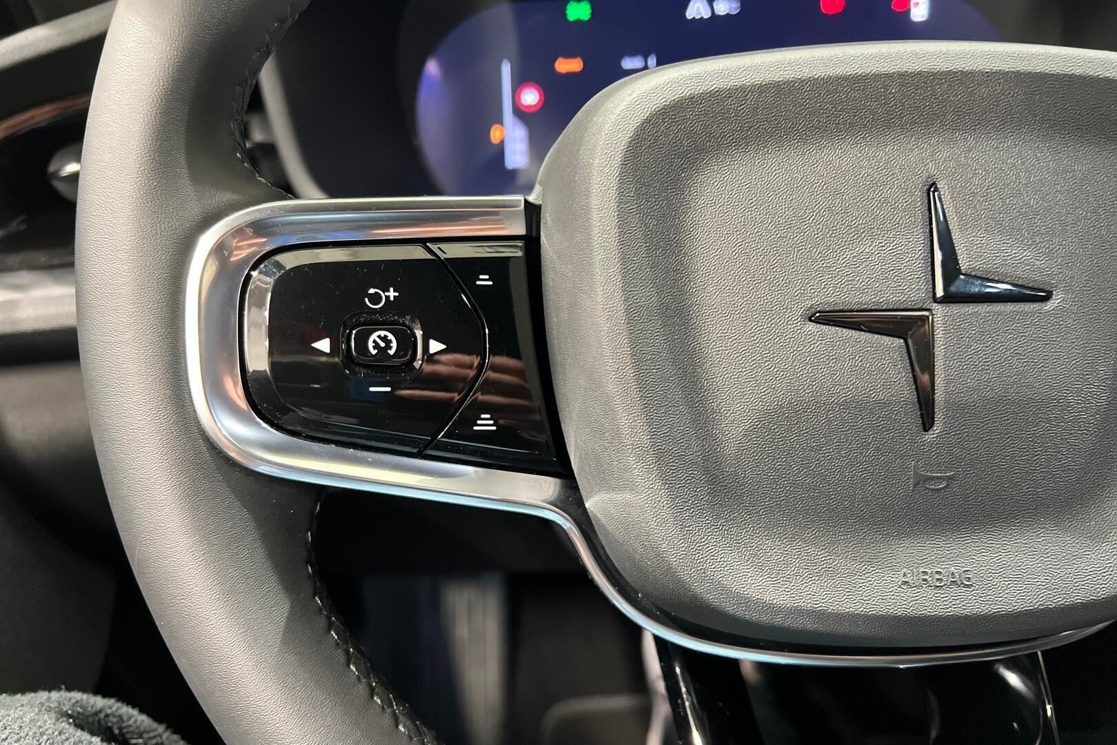 Polestar 2 iso kuva 27