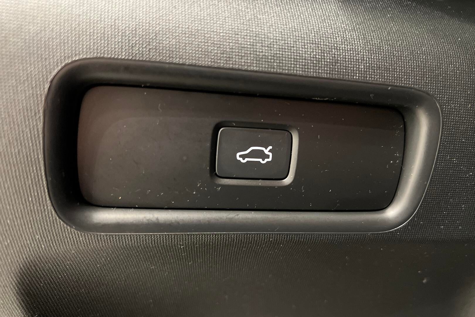 Polestar 2 iso kuva 28