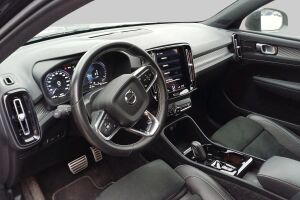 Volvo XC40 esikatselu 2