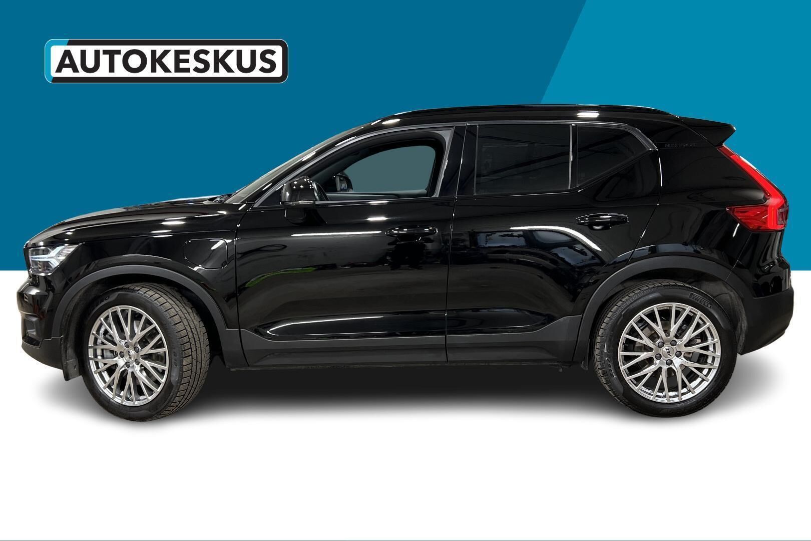 Volvo XC40 iso kuva 8