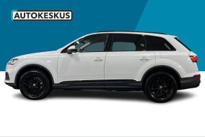 Audi Q7 esikatselu 8
