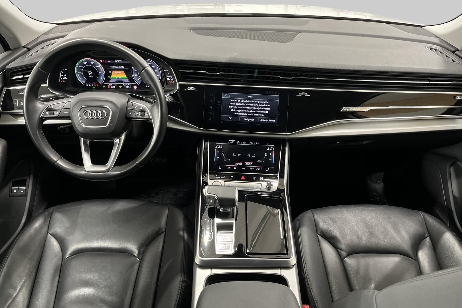 Audi Q7 iso kuva 11