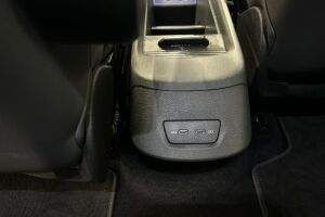 VOLKSWAGEN ID.3 esikatselu 25