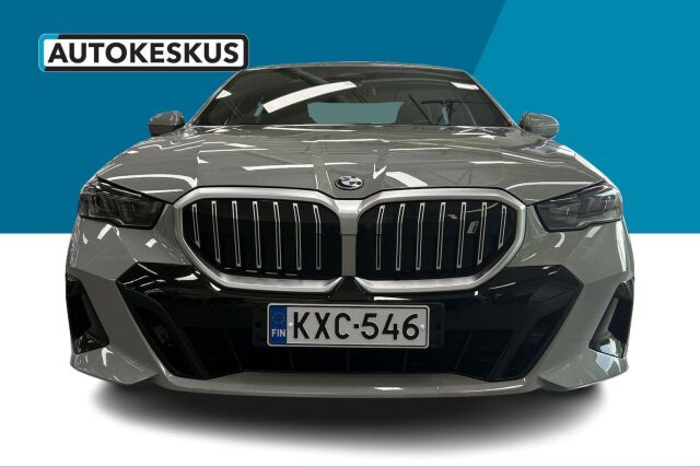 BMW i5