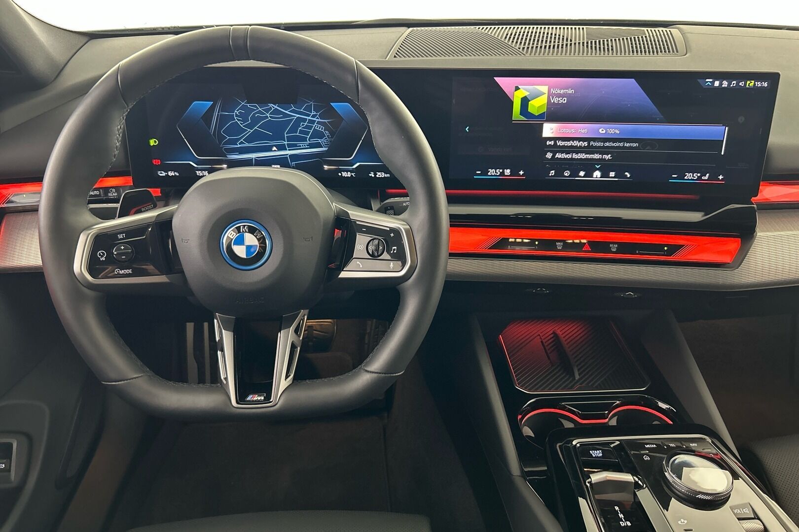 BMW i5 iso kuva 13