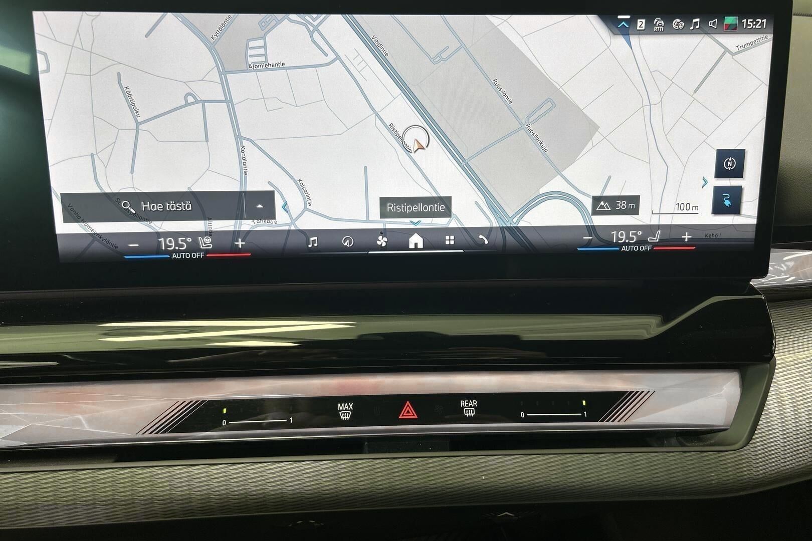 BMW i5 iso kuva 14