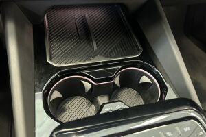BMW i5 esikatselu 21