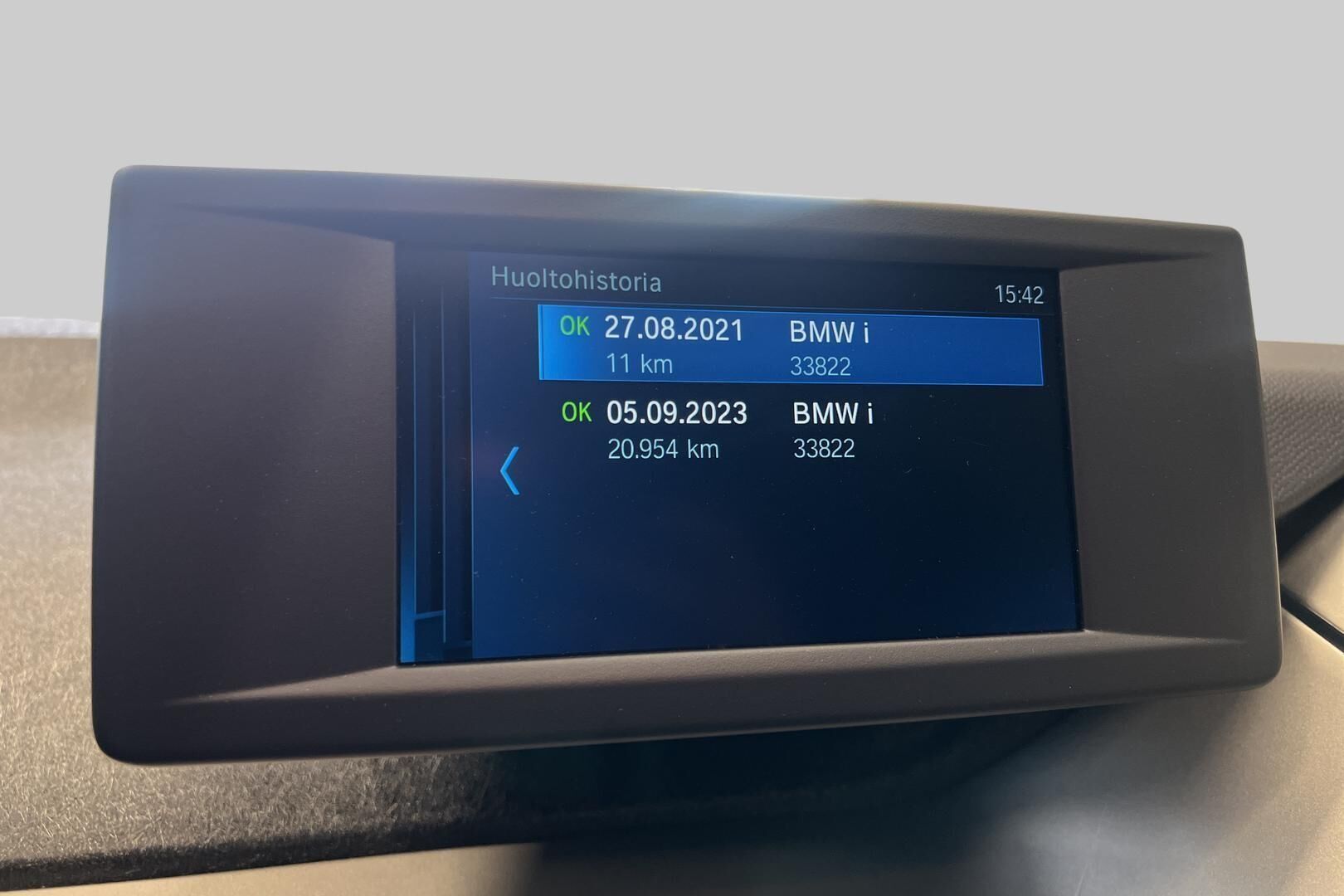 BMW I3S iso kuva 16