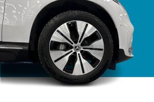 MERCEDES-BENZ EQC esikatselu 10