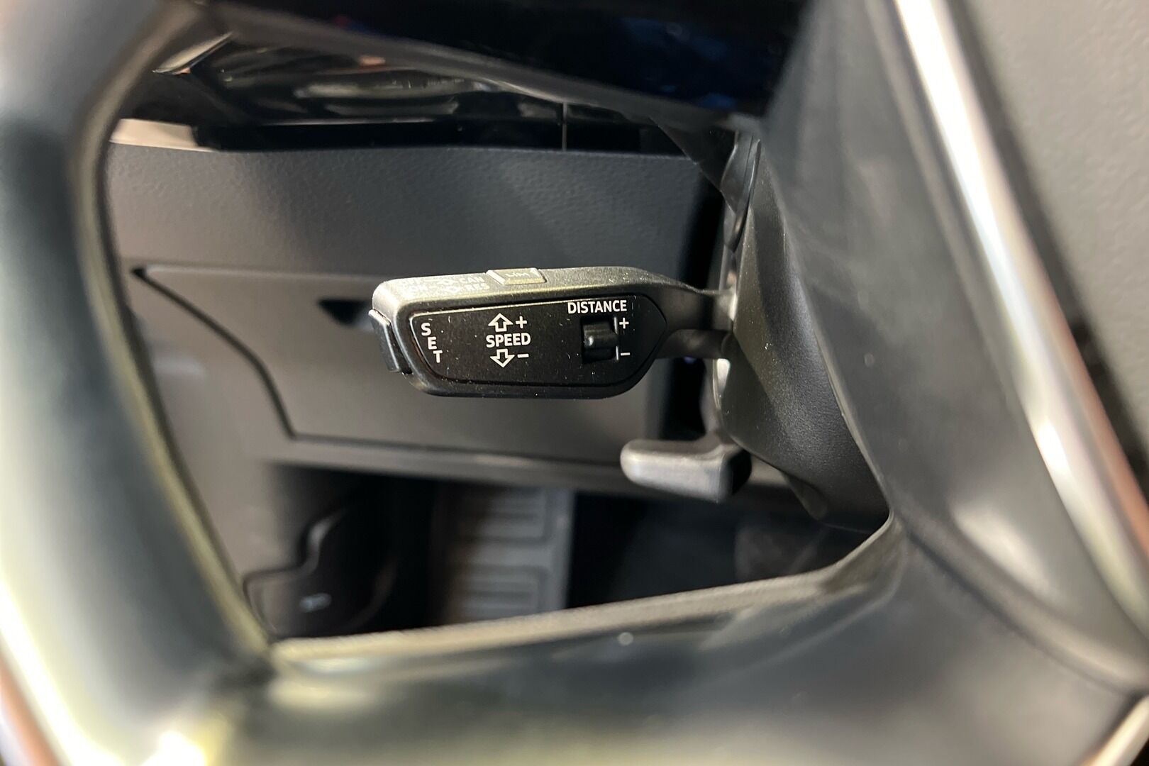 AUDI E-TRON iso kuva 20