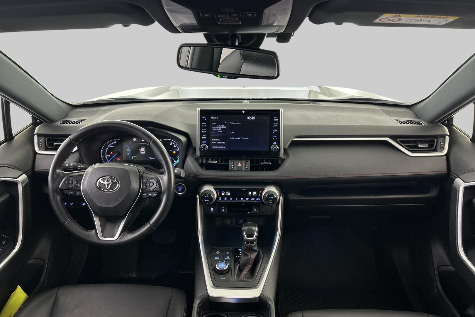 TOYOTA RAV4 Plug-in iso kuva 9