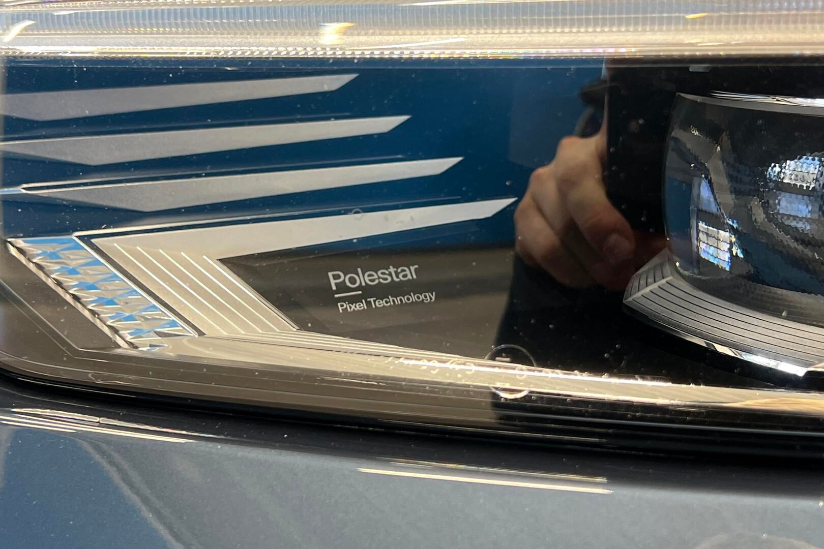 POLESTAR 2 iso kuva 23