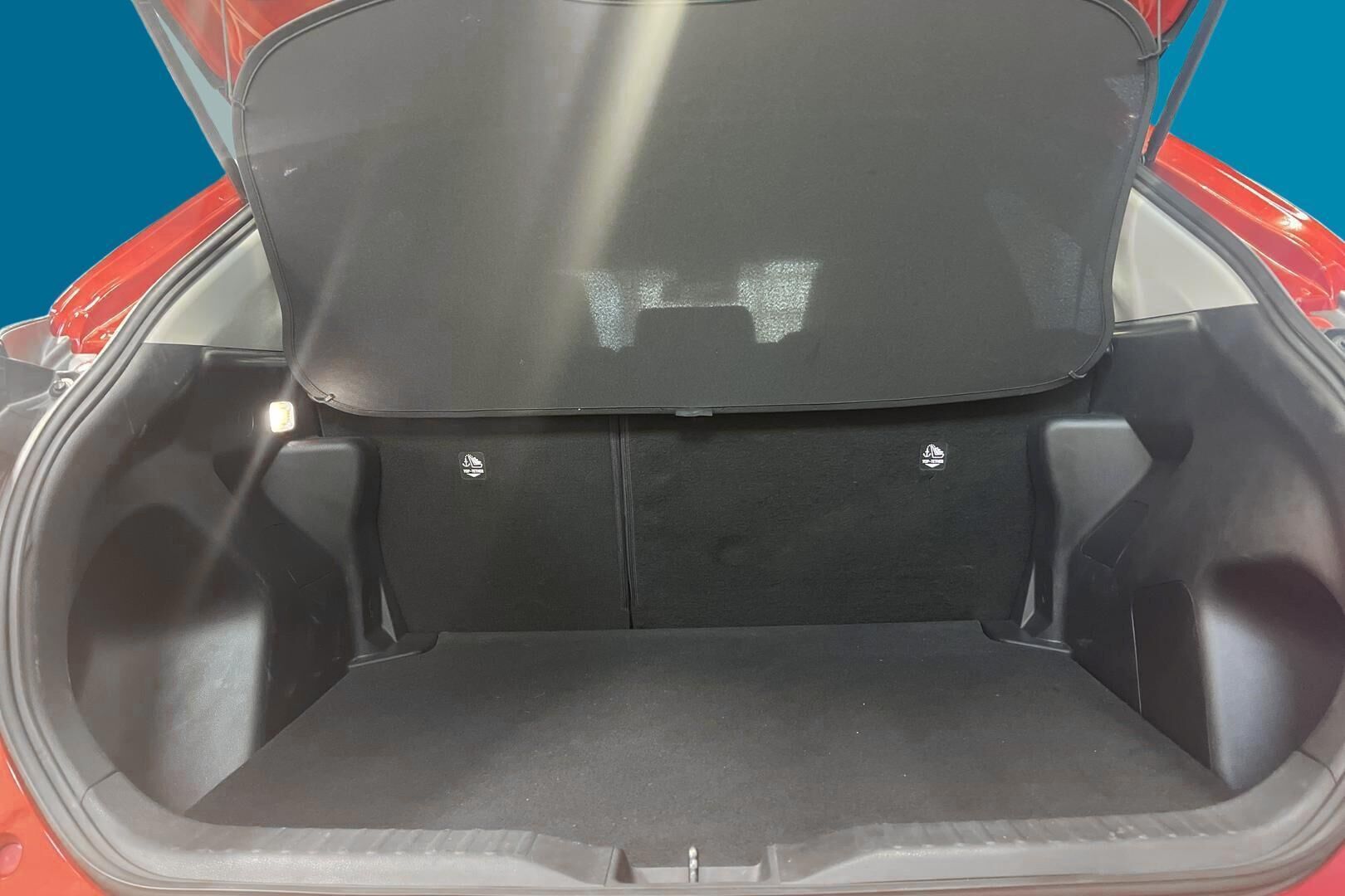 TOYOTA YARIS CROSS iso kuva 11