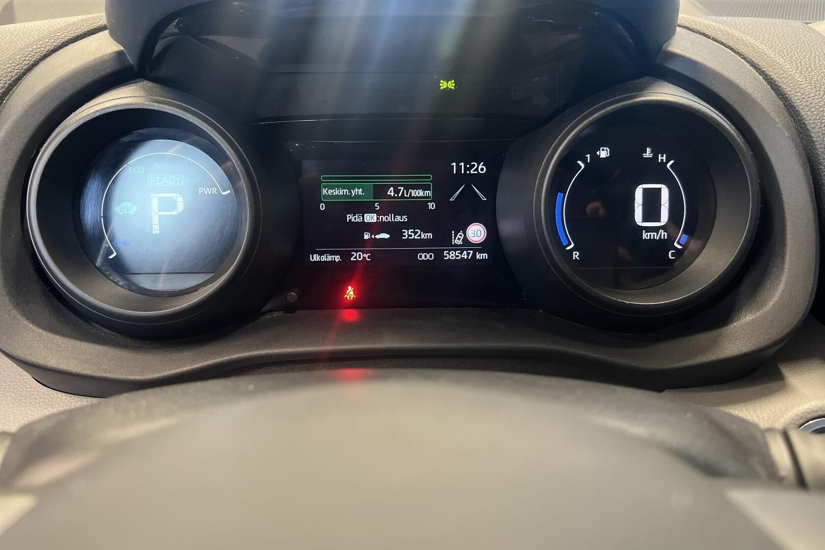 TOYOTA YARIS CROSS iso kuva 15