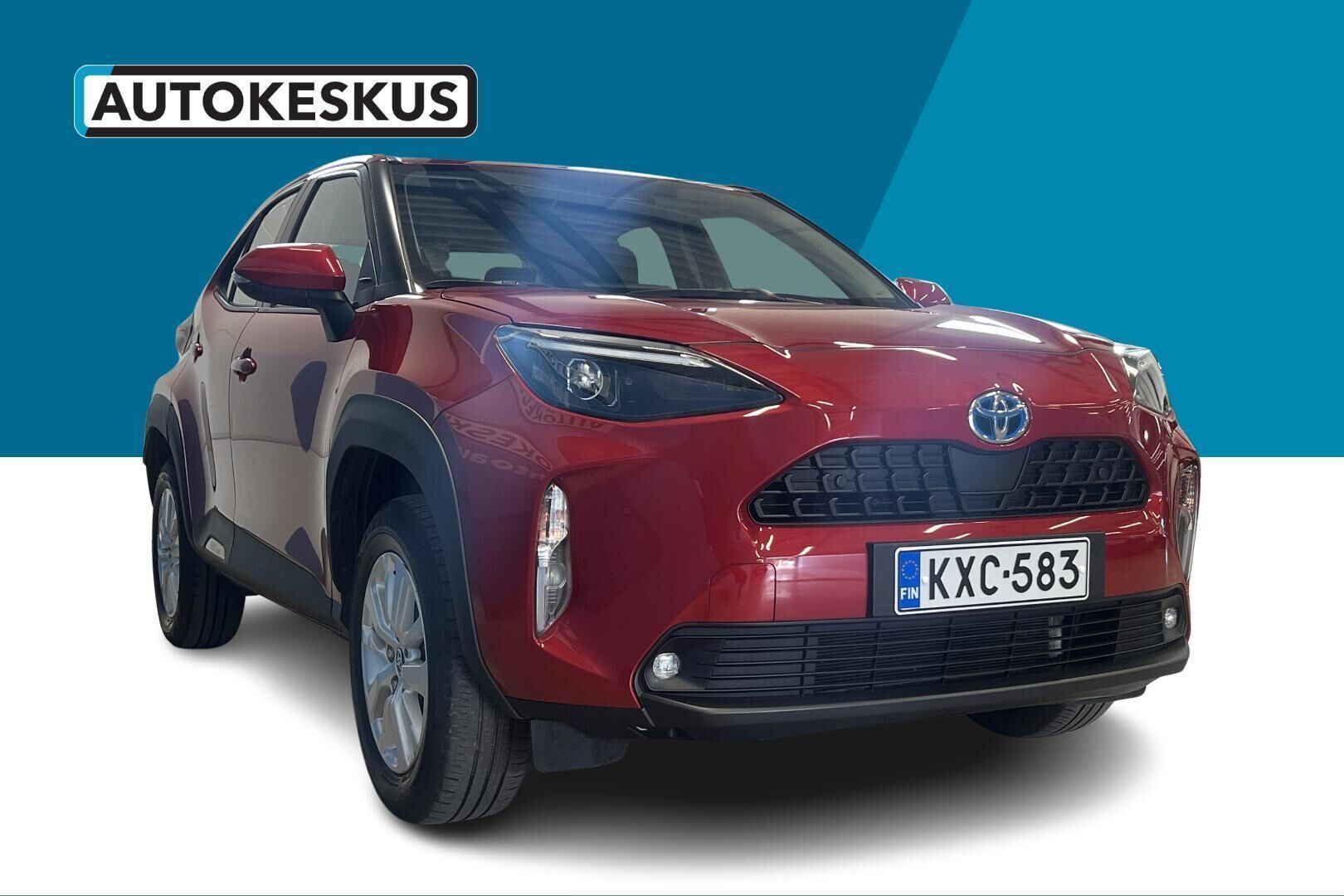 TOYOTA YARIS CROSS iso kuva 2