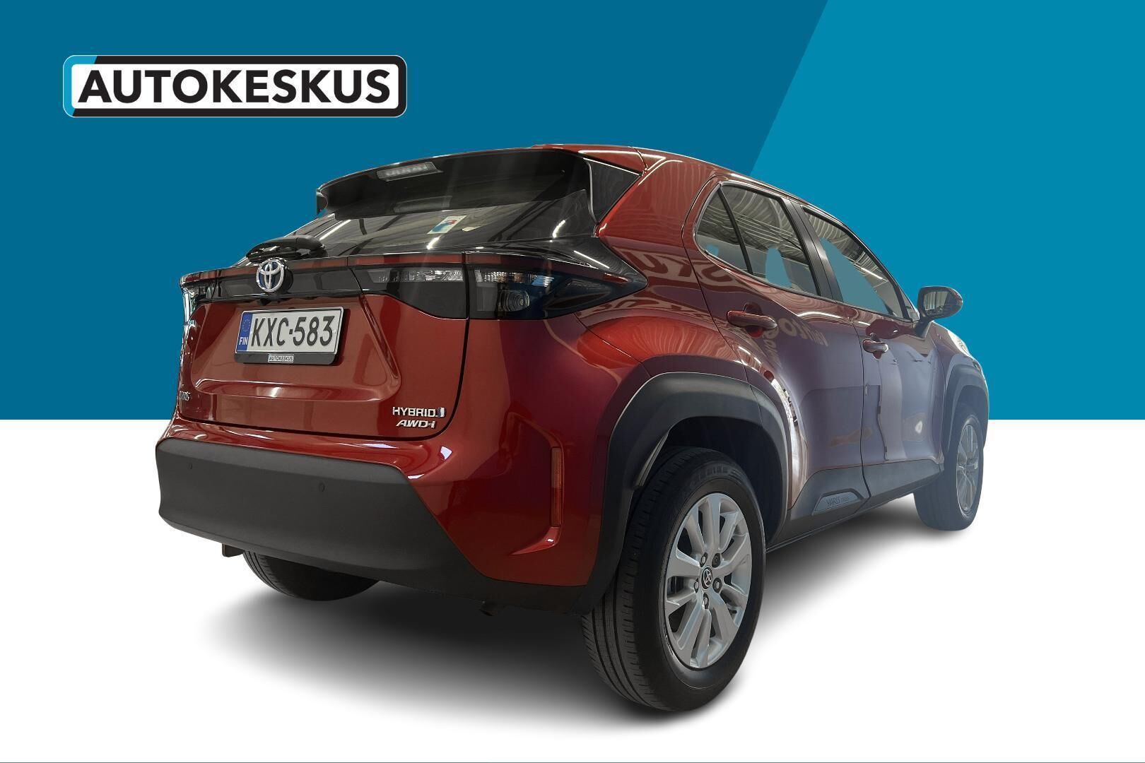 TOYOTA YARIS CROSS iso kuva 4