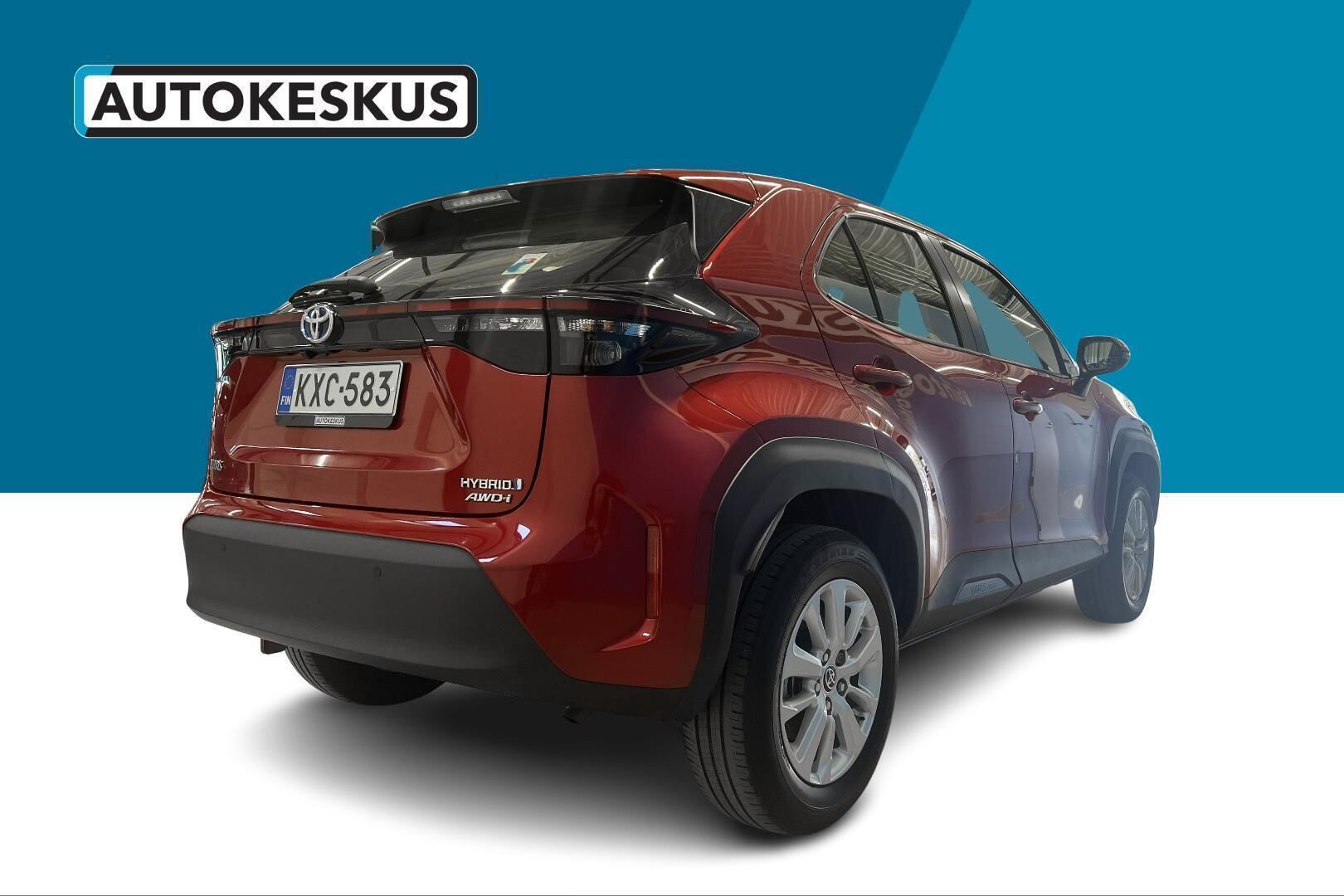 TOYOTA YARIS CROSS iso kuva 4