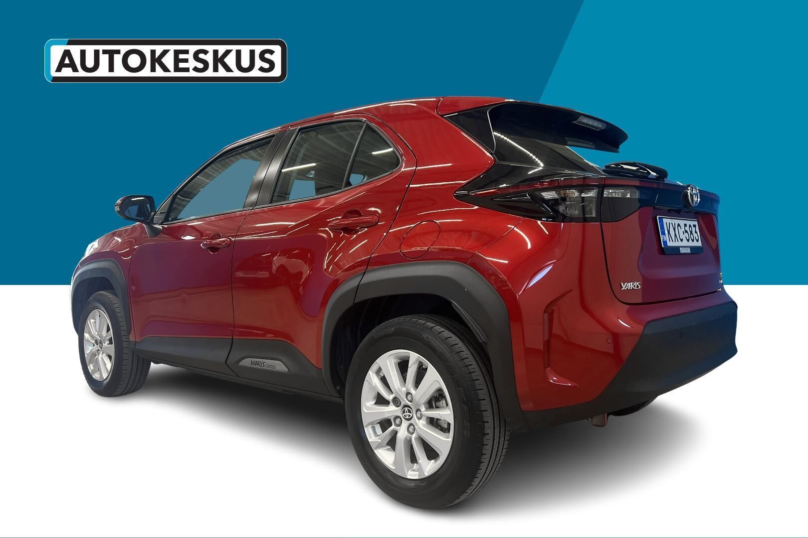 TOYOTA YARIS CROSS iso kuva 6