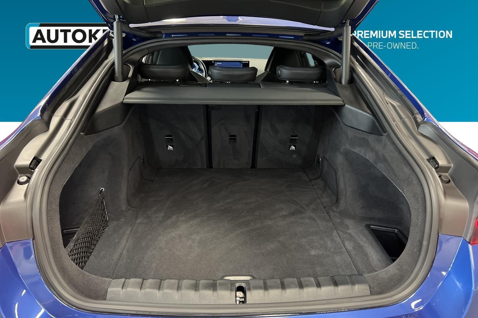 BMW I4 iso kuva 11