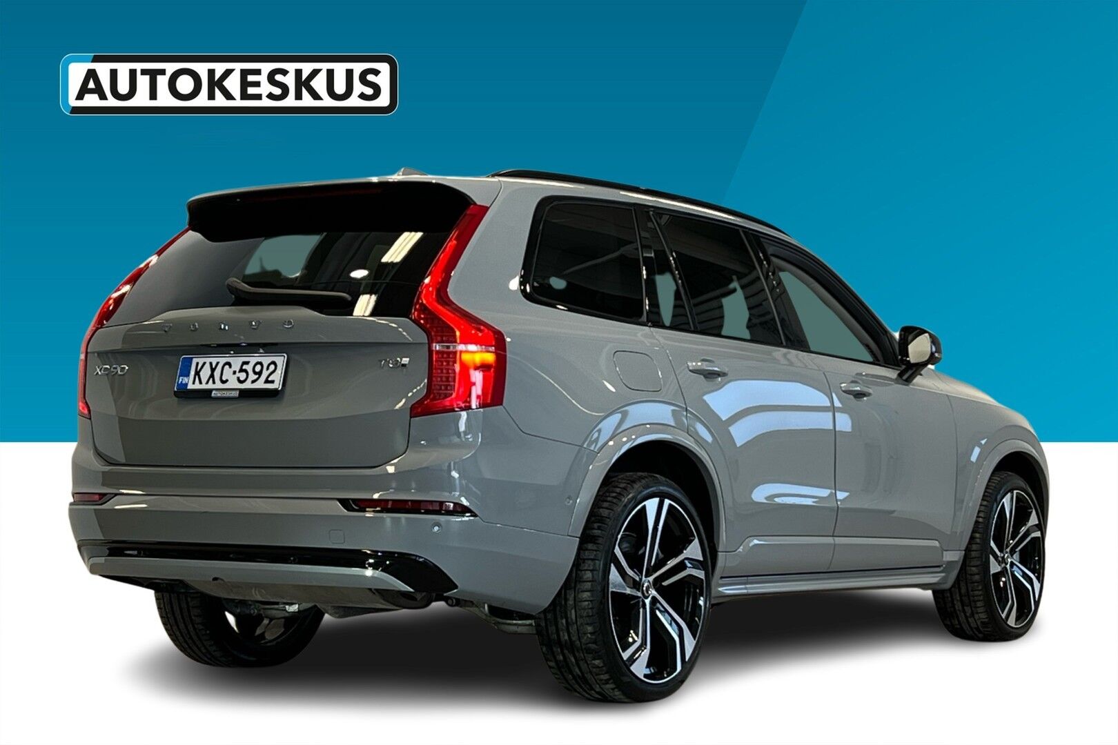 VOLVO XC90 iso kuva 1