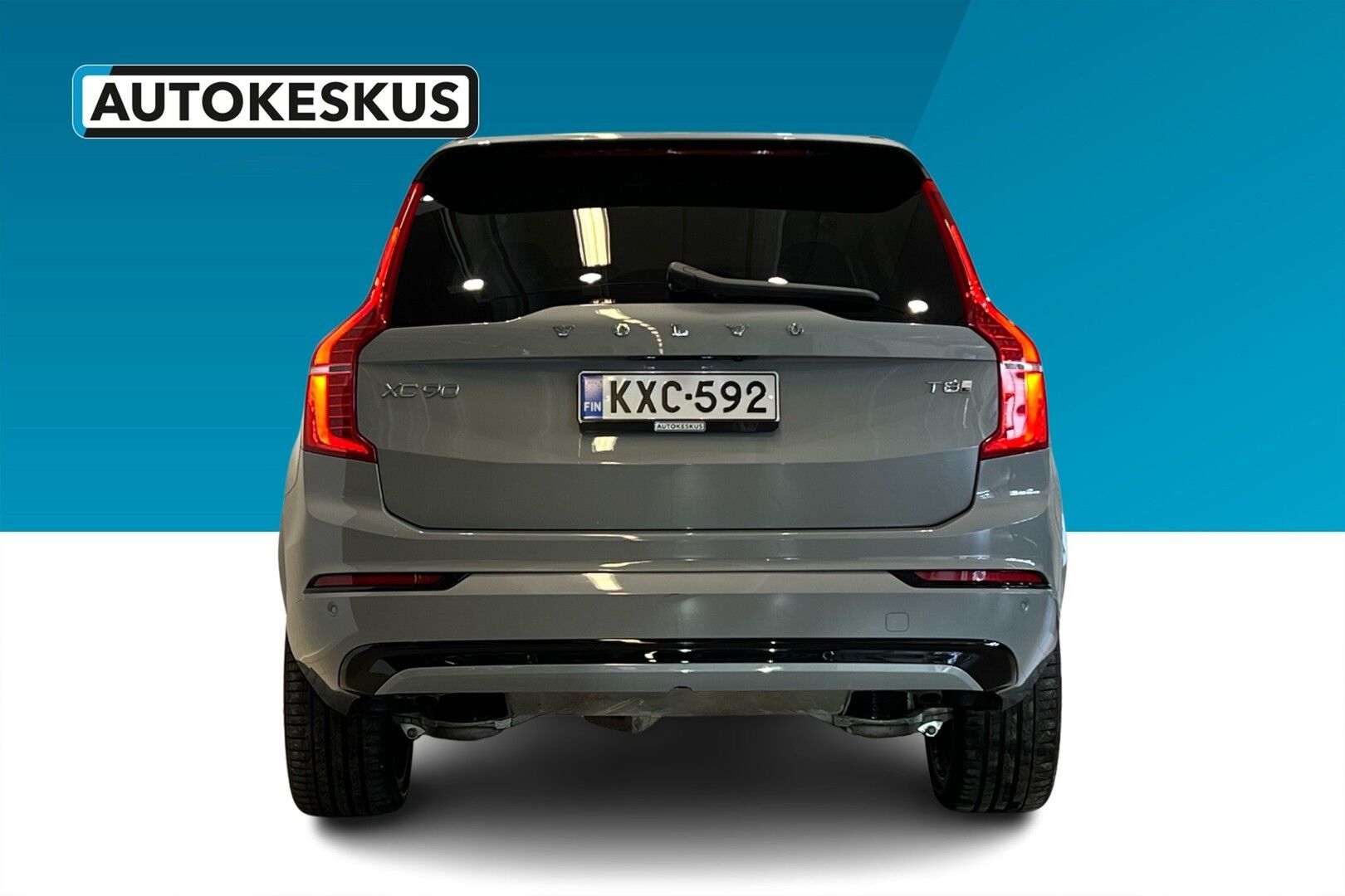 VOLVO XC90 iso kuva 2