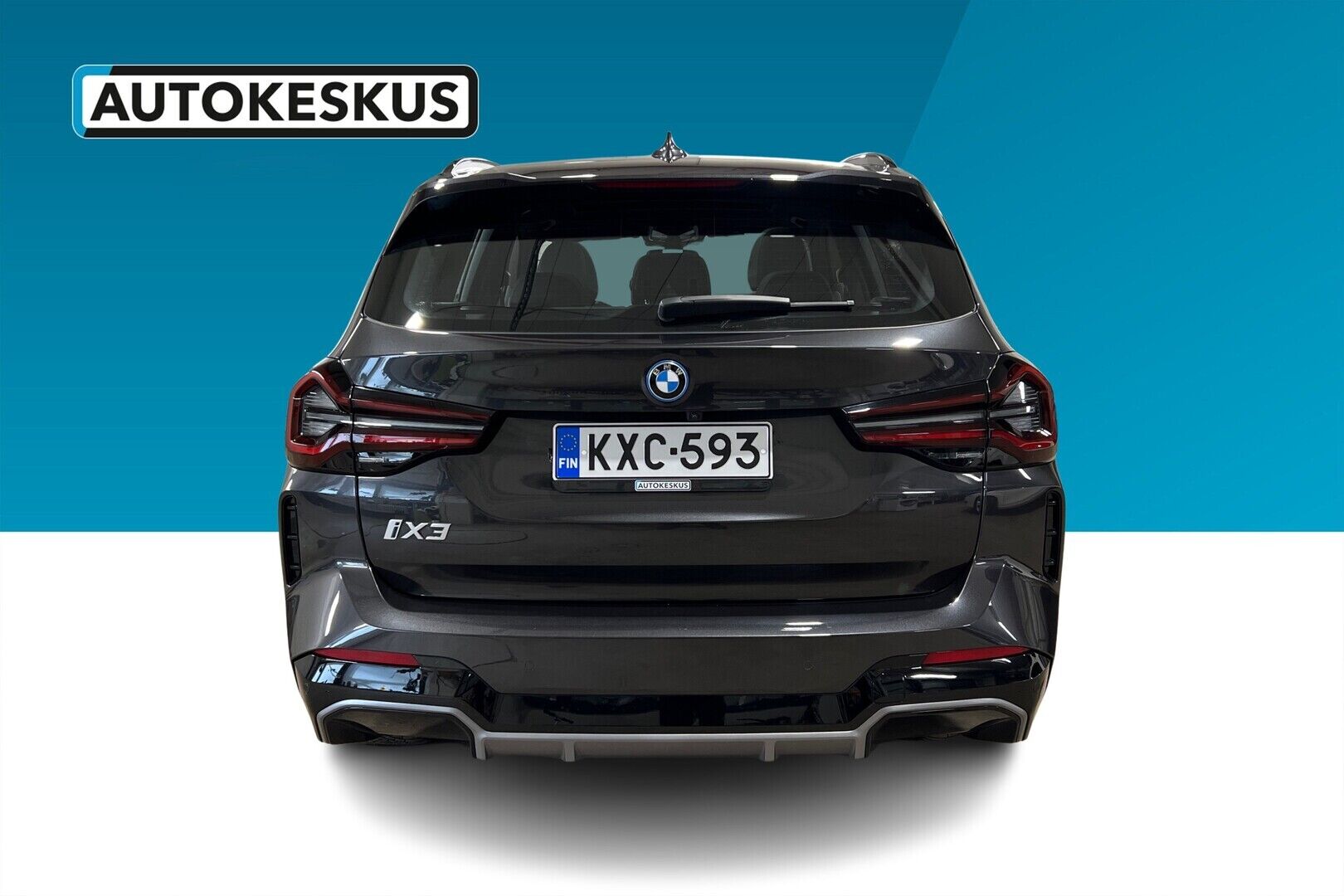 BMW IX3 iso kuva 18