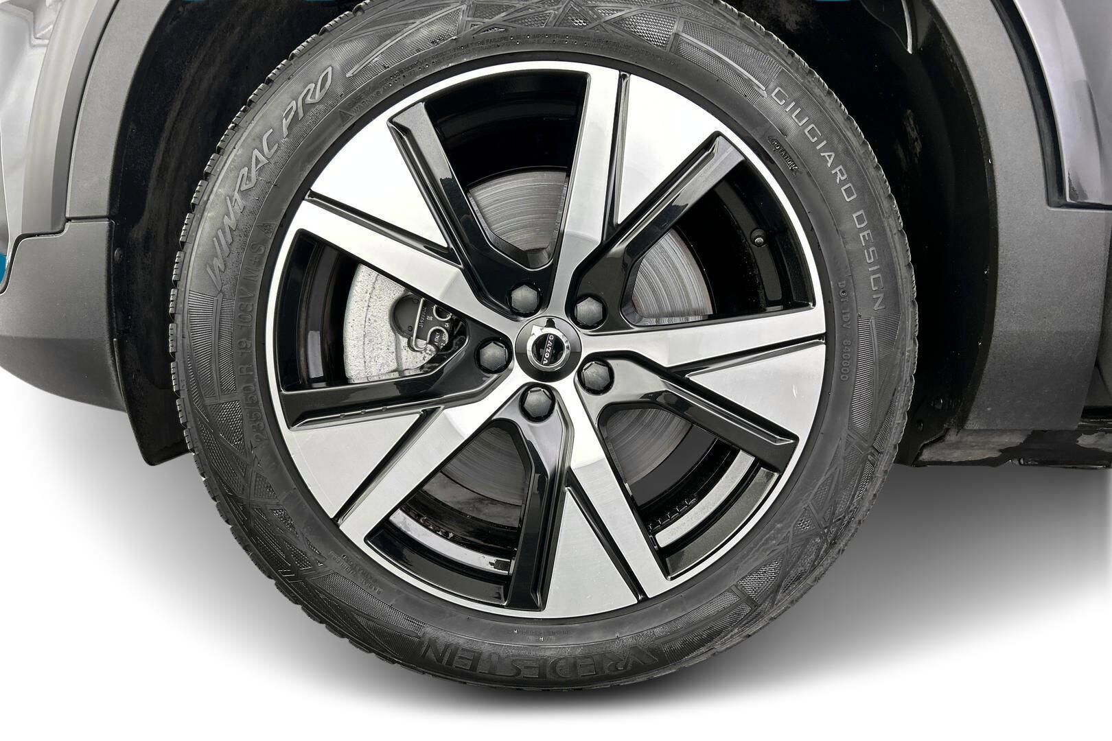 VOLVO XC40 iso kuva 10