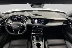 AUDI e-tron GT esikatselu 11