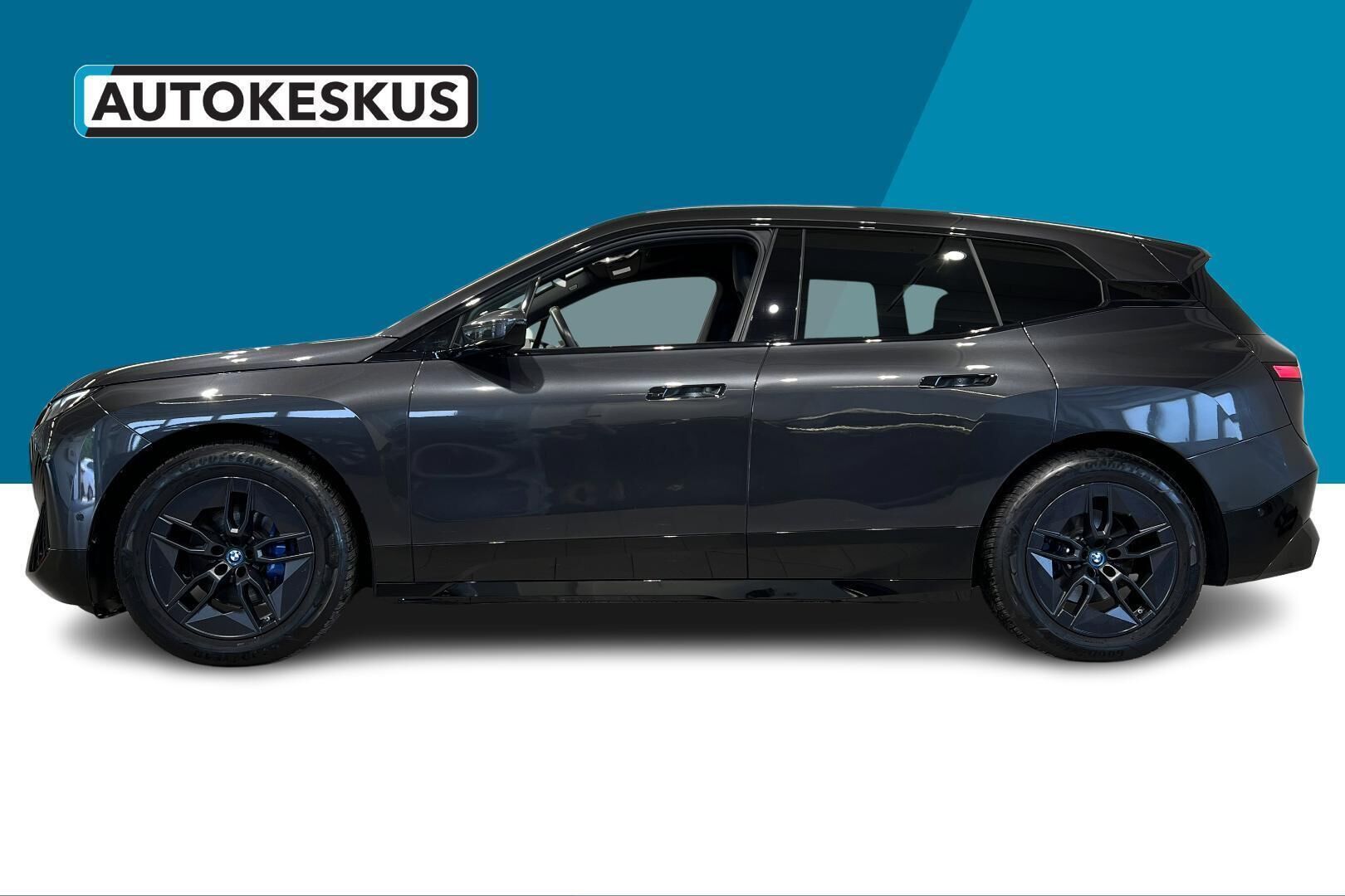 BMW IX iso kuva 4