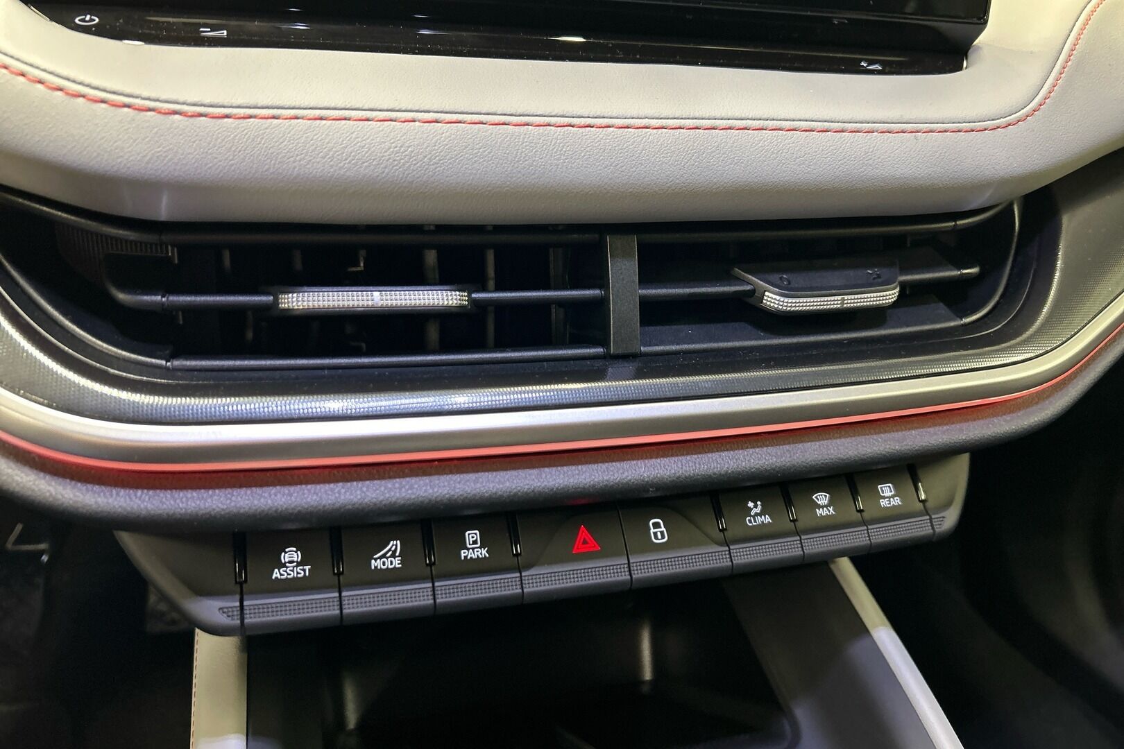 Skoda Elroq iso kuva 17