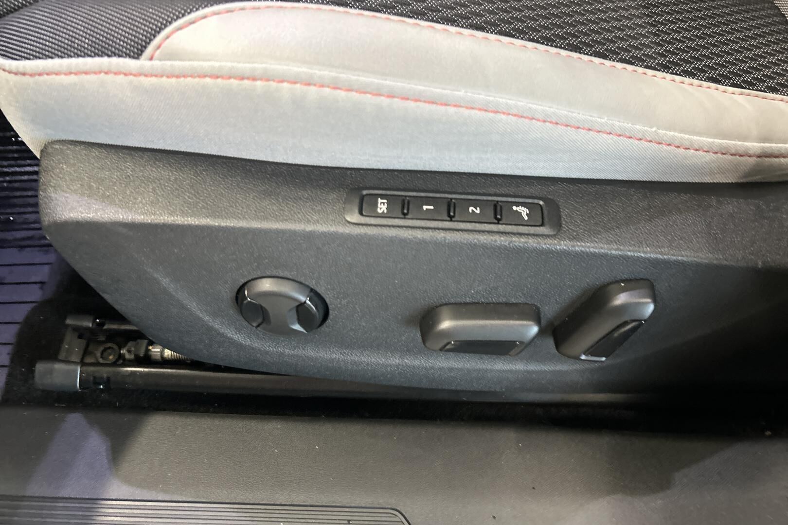 Skoda Elroq iso kuva 17