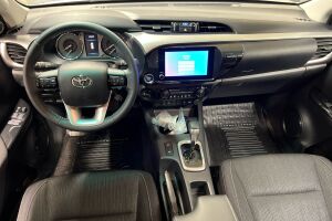 Toyota Hilux esikatselu 10