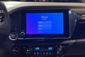 Toyota Hilux esikatselu 14