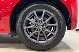 Toyota Yaris esikatselu 10