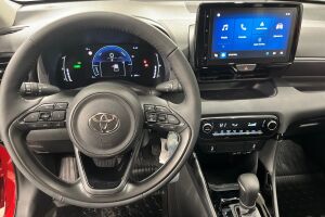 Toyota Yaris esikatselu 12